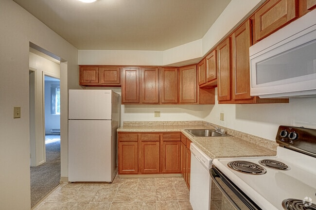 2BR, 1BA - 888SF