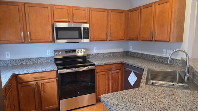 Photo - 1563 Cass Lake Rd