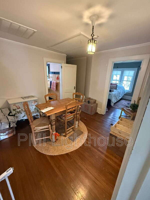 Photo - 145 Soundview Rd