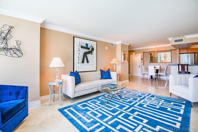 Photo - 99 SE Mizner Blvd Unit 215