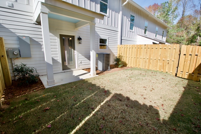 Photo - 3/2.5 Luxury Townhome Now Available!