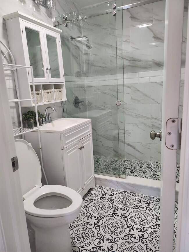 9126 Grand Ave Apartment Unit 1 North Bergen, NJ