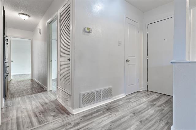 Photo - 1505 W Lamar Blvd