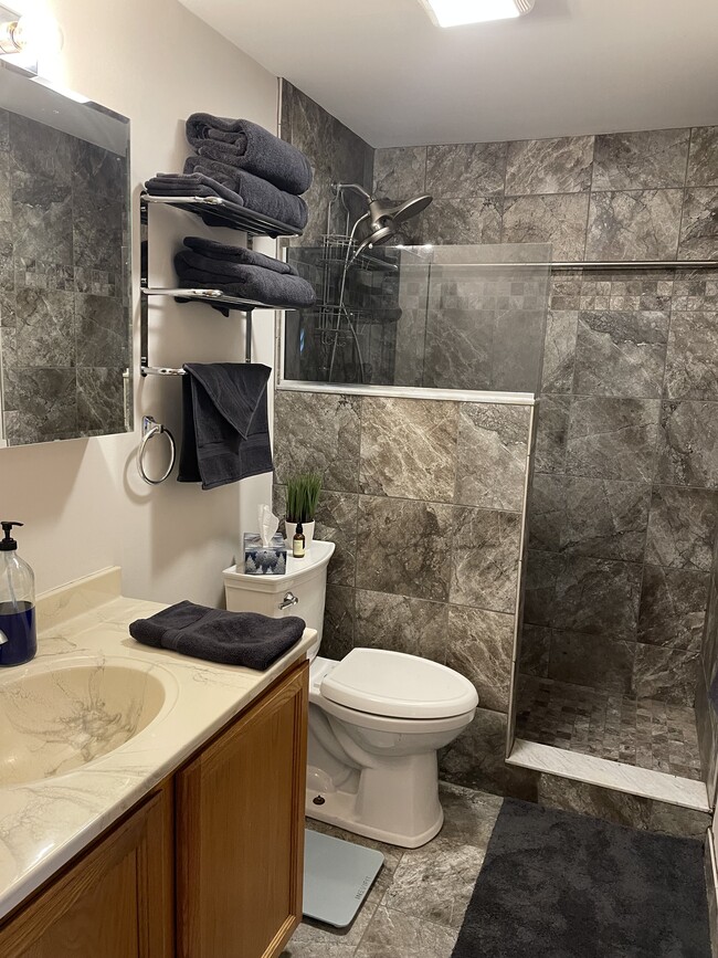 Photo - 322 Hathaway St