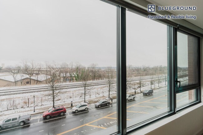 Photo - 3030 Potomac Ave Unidad FL3-ID1022