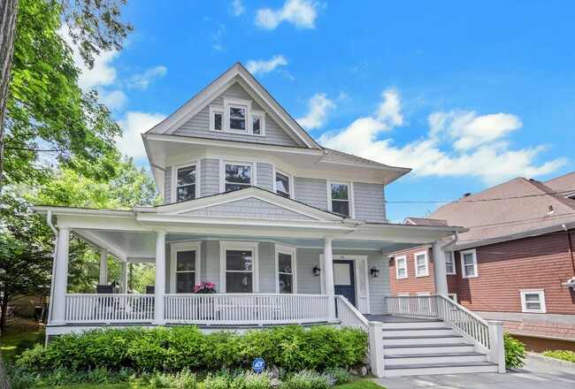 Photo - 78 Franklin St