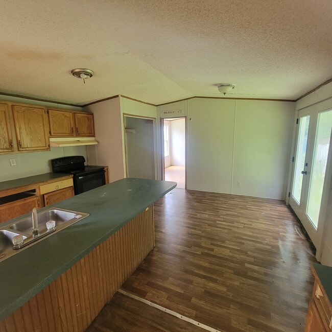 Photo - White Oak Properties (304 Pankey) Unit 1