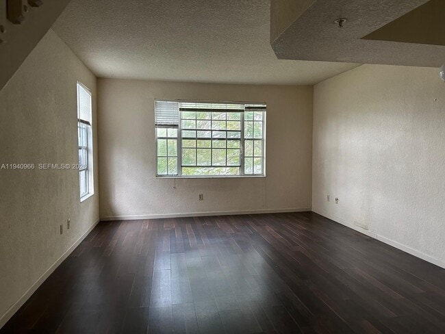 Photo - 745 SW 148th Ave Unit 802