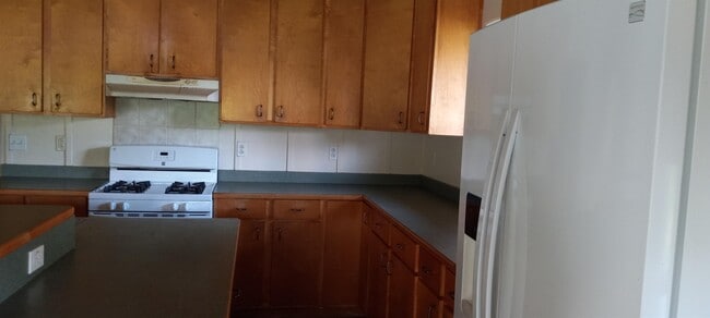 Photo - 15-1433-1433 25th Ave