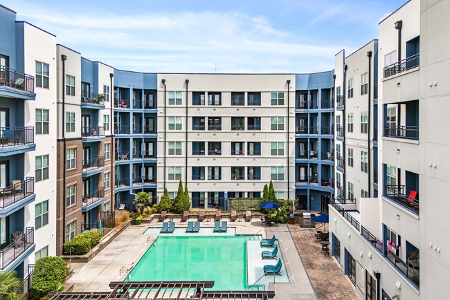 Building Photo - The Quinn at Perimeter Rental