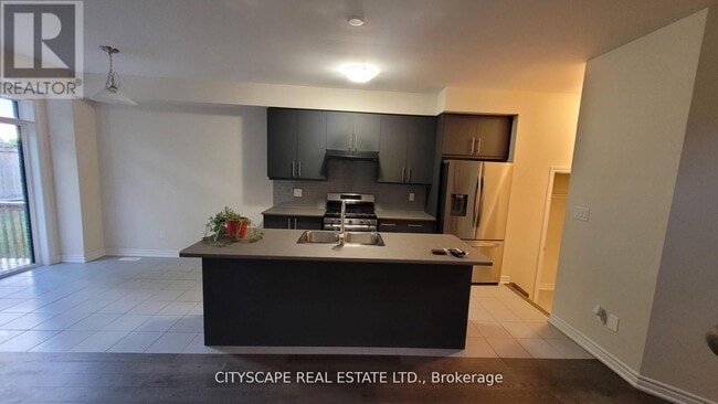 Photo - 29 Sundin Dr