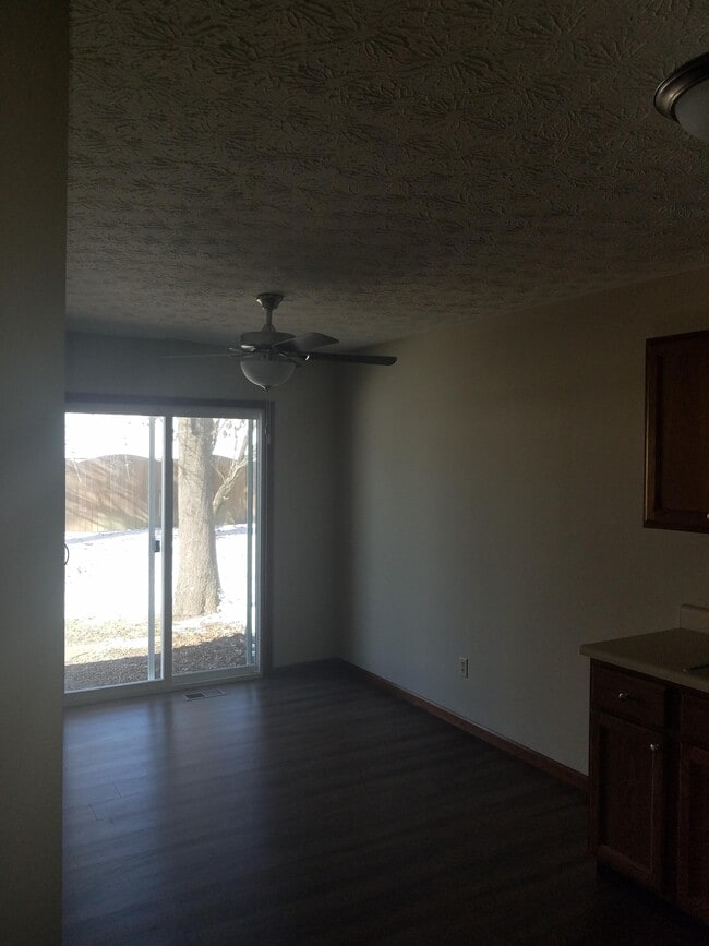 Photo - 1217 Woodbridge St