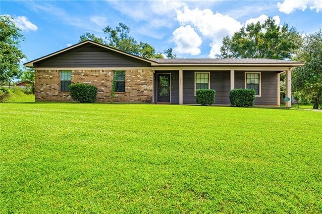Building Photo - 5095 W Celtic Dr