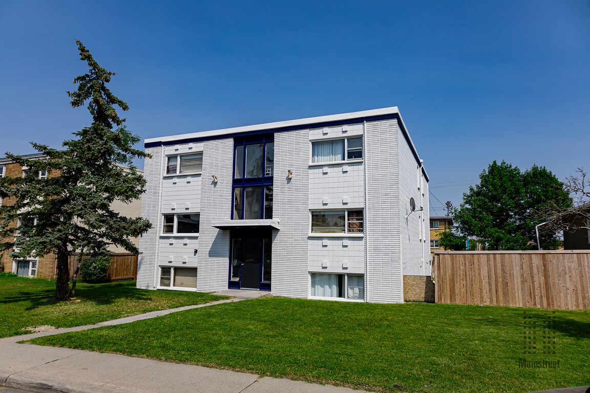 Photo - Westbrook Mallside Apartments