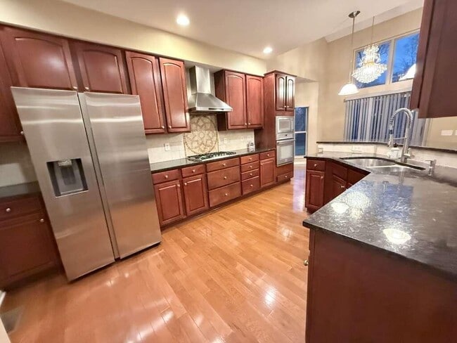 Photo - 7798 Wayside Ave