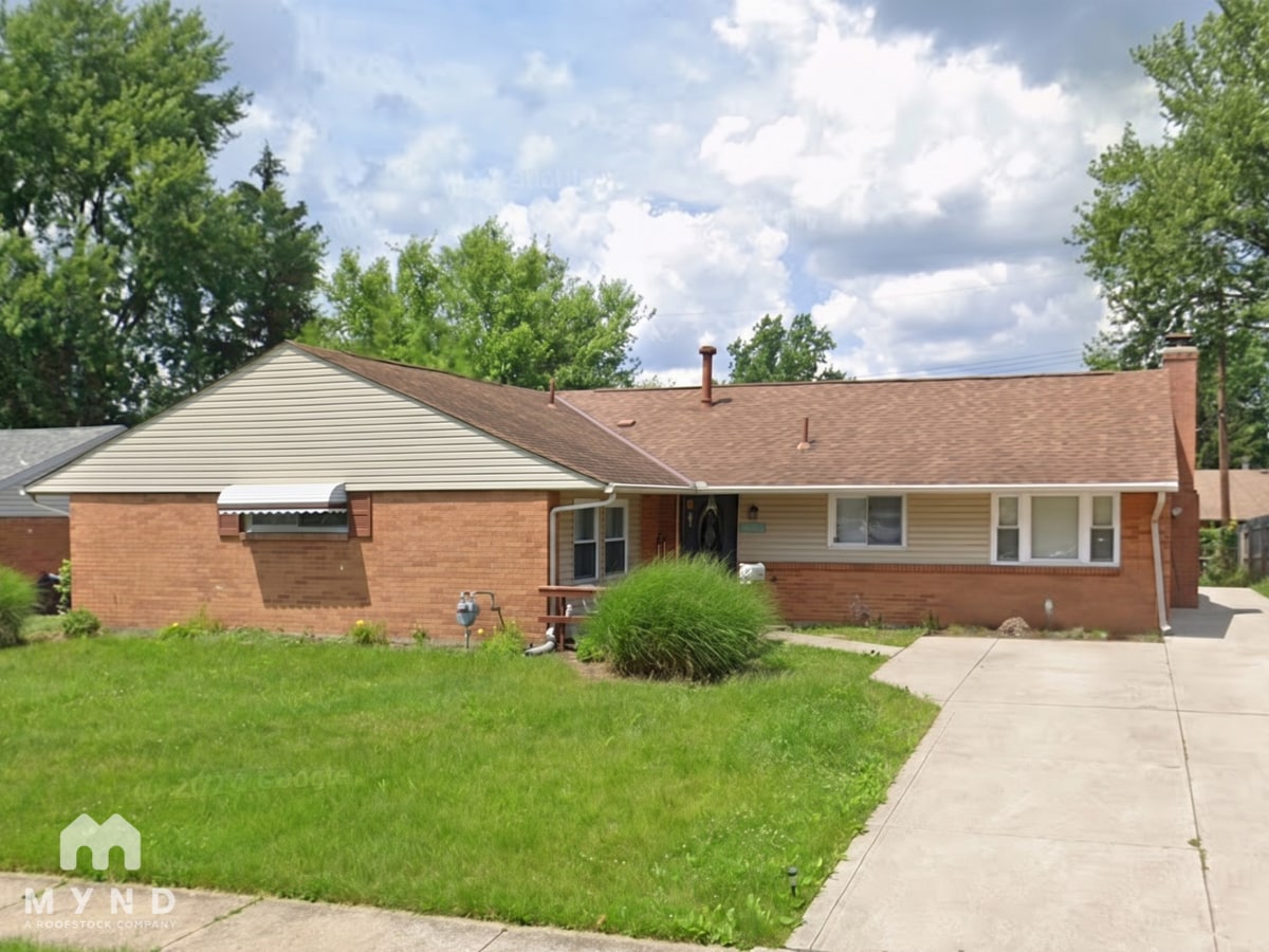 Photo - 1739 Pickering Dr
