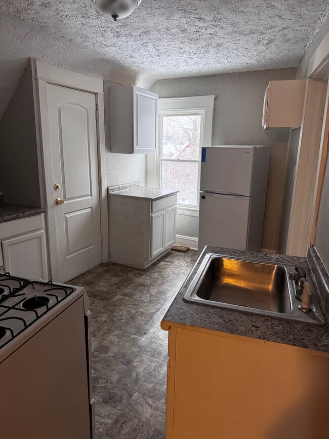 Photo - 10707 Hampden Ave Unit #3