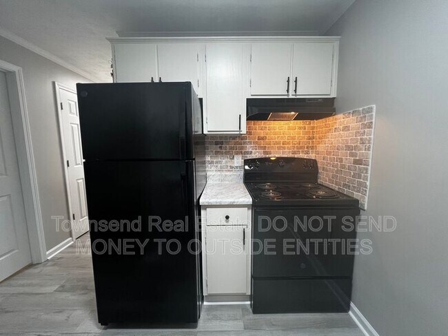 Photo - 5853 Century Oaks Dr
