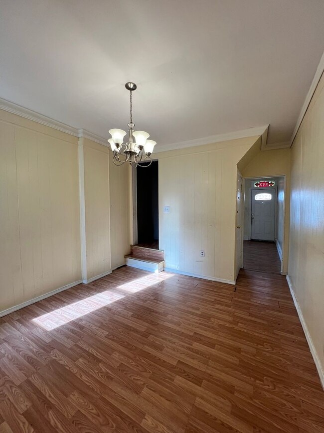 940 Muhlenberg St