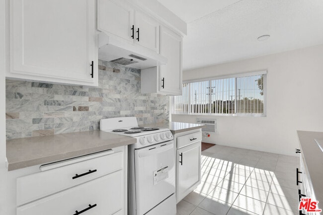 Photo - 7228 Allott Ave Unit 6