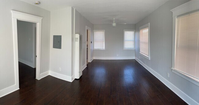 Photo - 219 W 7th St Unit 724