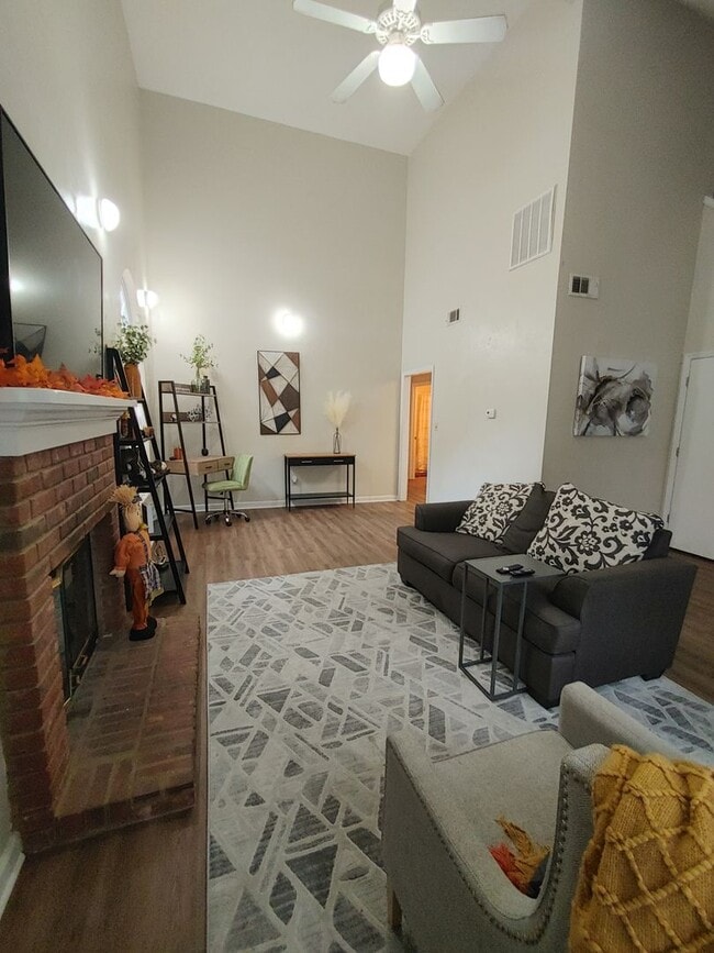 Photo - Two Bedroom Townhouse with Fully Fenced Yard and Vinyl Plank throughout!