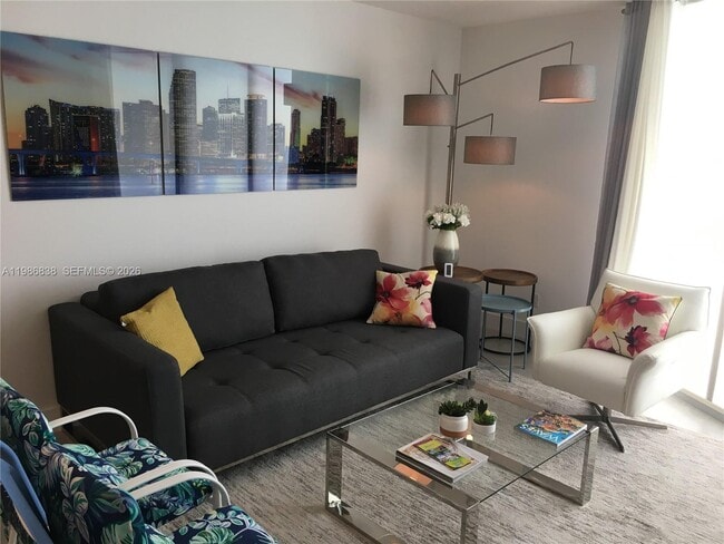 Photo - 335 S Biscayne Blvd Unidad 3910