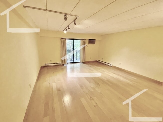 Photo - 150 Pleasant St Apartments Unit 406