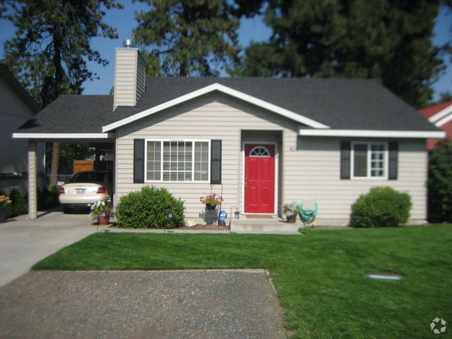 Building Photo - 4115 E 37th Ave Rental