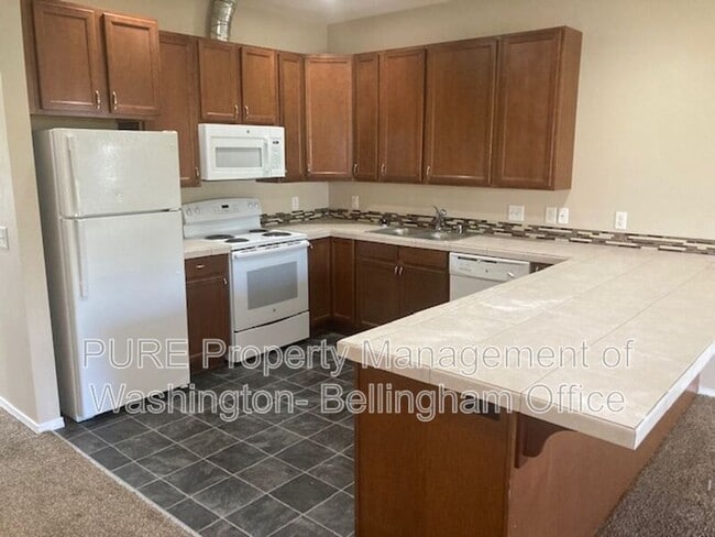Photo - 2424 Racine St