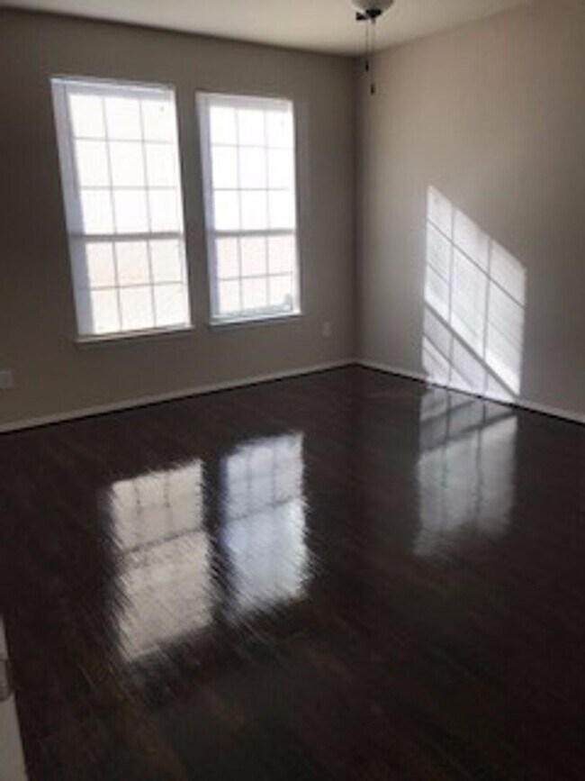 Photo - Large 3 Bedroom in Royse City!!