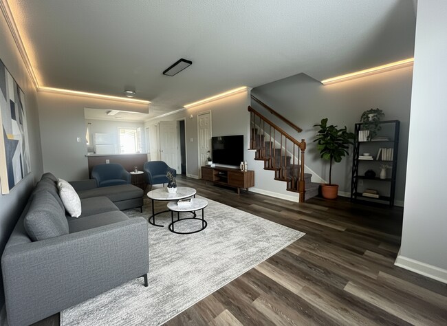 Photo - Beautiful Updated Townhomes in Decatur, AL Unit 1415 #1