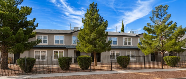 Photo - Arrowhead Place