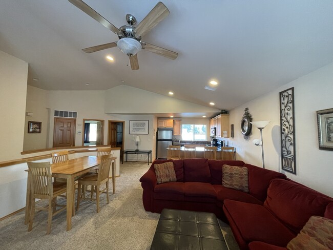 Photo - 221 Parkway Dr