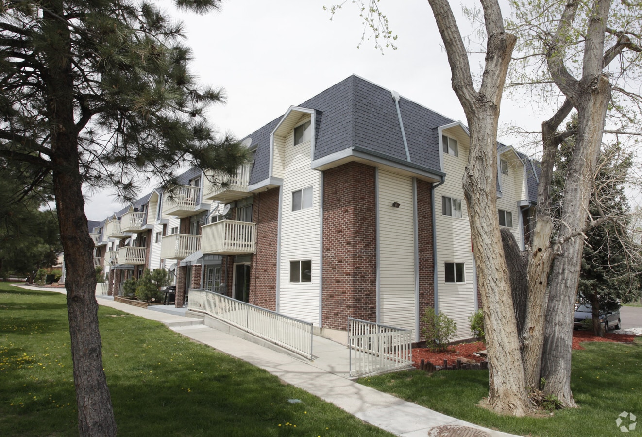 Photo - Viking Square Apartments