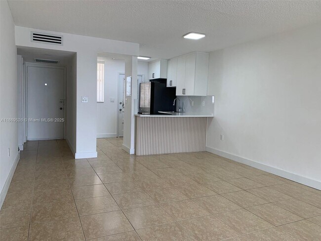 Photo - 2999 Point E Dr Unidad C412