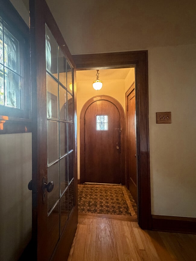 Front door - 5411 W National Ave Unit Lower