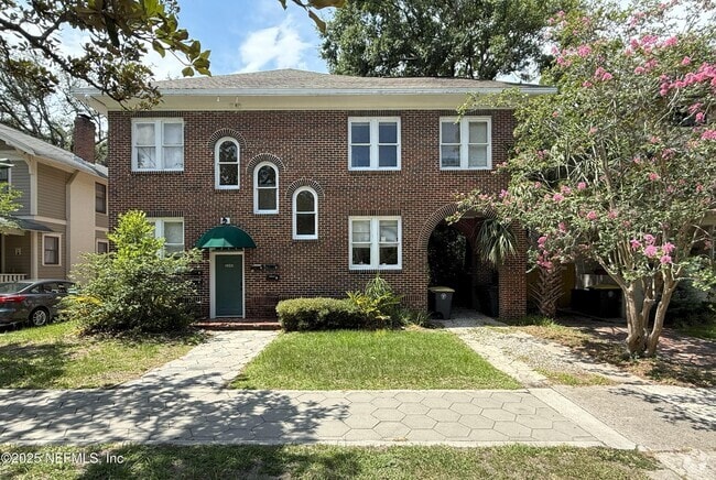 Building Photo - 2245 Myra St Unit 5 Rental