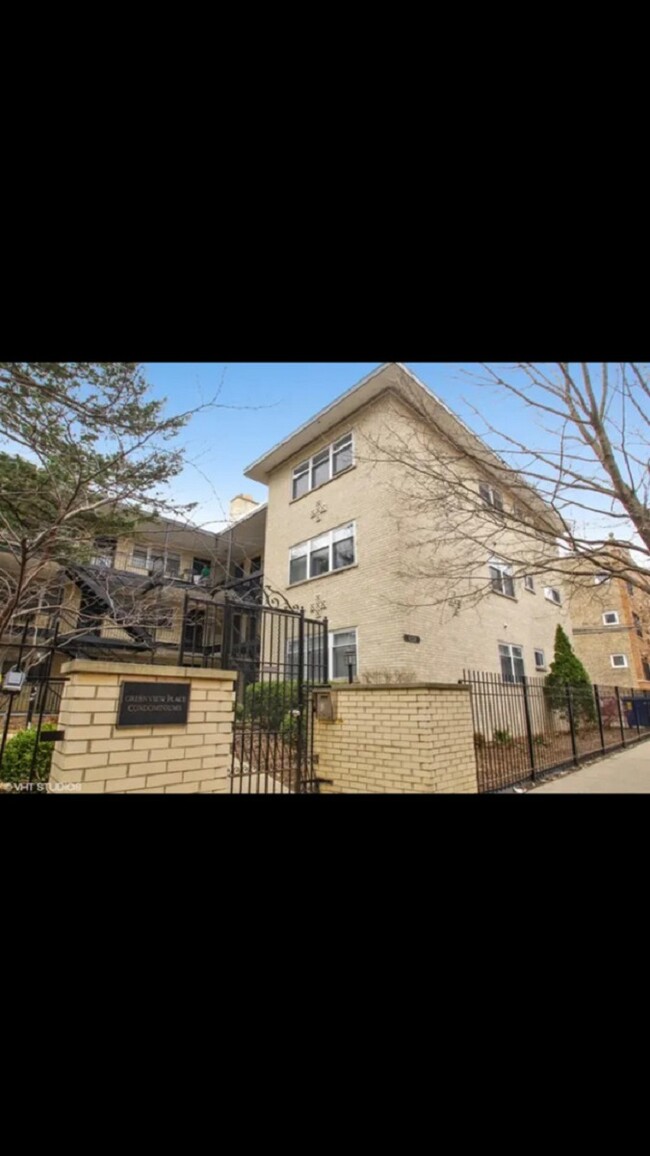 Photo - 4258 N Greenview Ave Condominio Unidad #1E