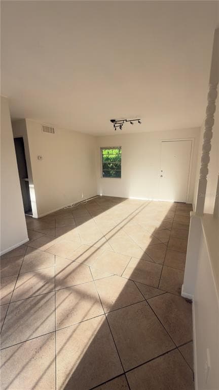 Photo - 1926 Honour Rd Unit 4