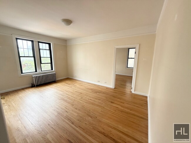 Building Photo - West 10th Street Unit 4E Rental