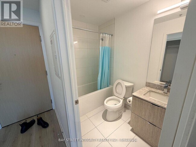Photo - 395 Bloor St E Unit 4808