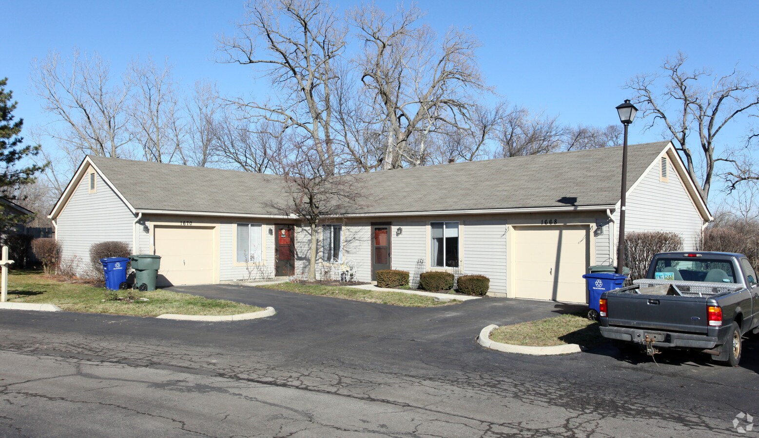 Creeksedge Village - Creeksedge Village