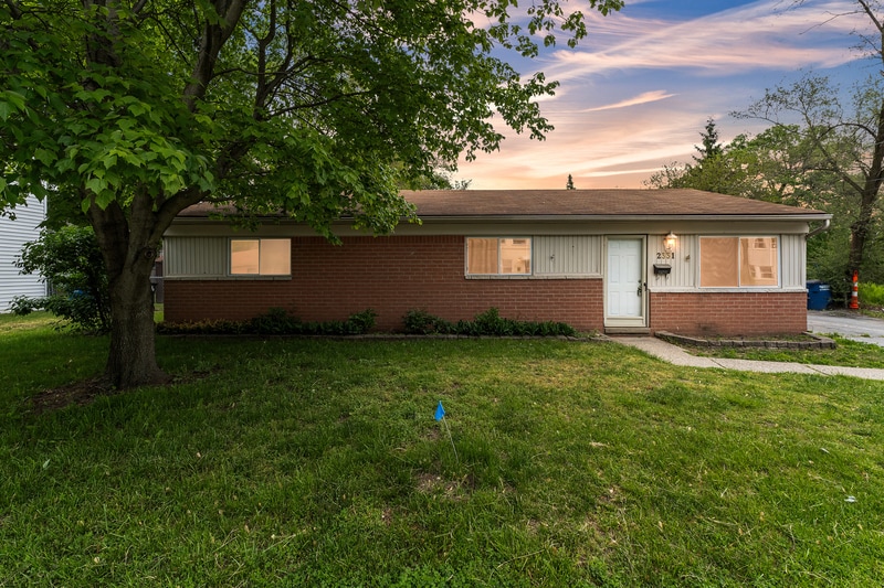 Photo - 2331 Deerfield Court