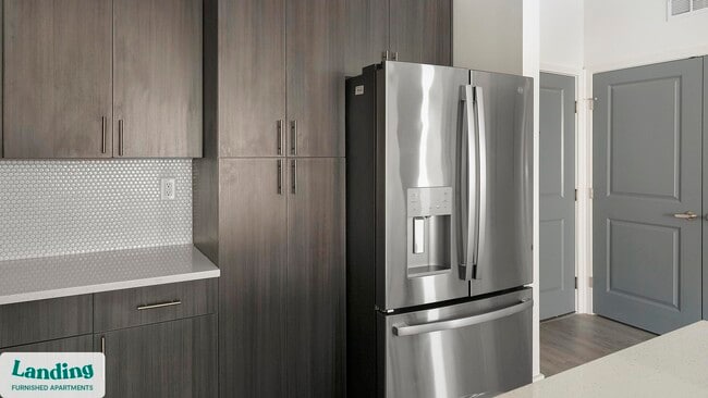 Photo - 5102 Station Dr Unidad 2116