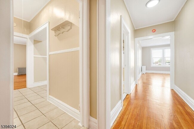 Photo - 2 Washburn Pl Unit 202