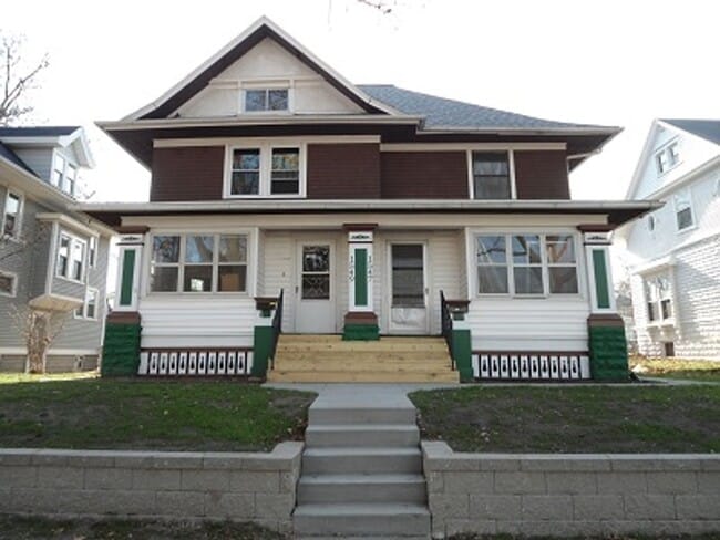 Building Photo - 1549 Bever Ave SE Unit WH - 1549 Bever