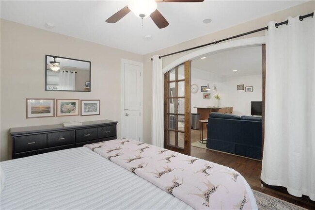 Photo - 70 Carroll Ave Unit 706