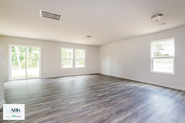 Photo - 27 Ashlar Ct