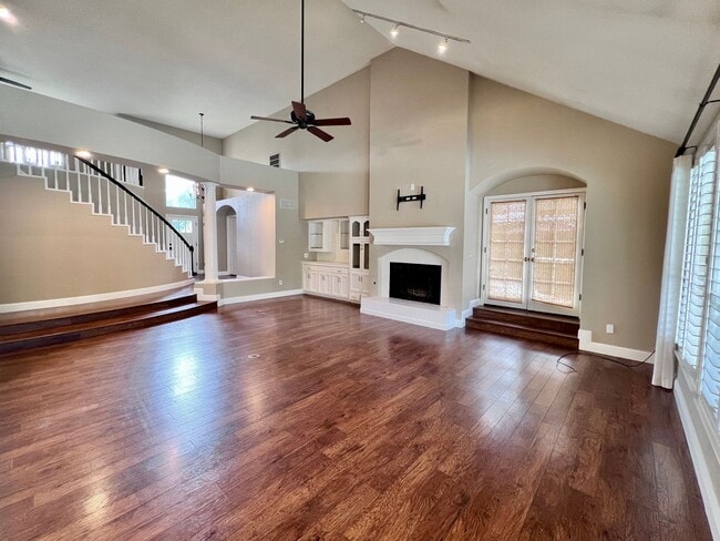 Photo - $3,700 Cole & Millbrook, 4 Bedroom House -...